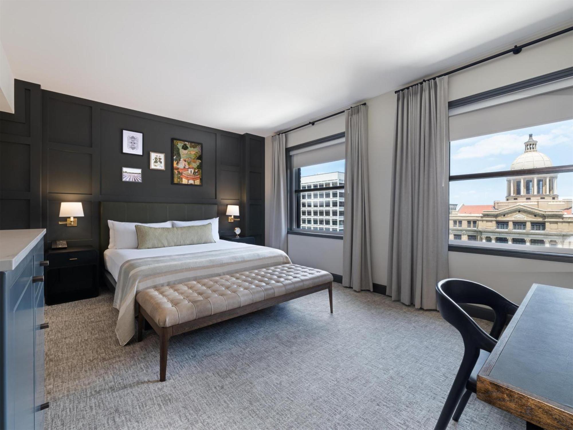 The Sam Houston Hotel, Curio Collection By Hilton Екстериор снимка